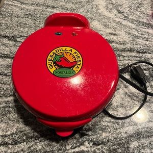 Quesadilla maker